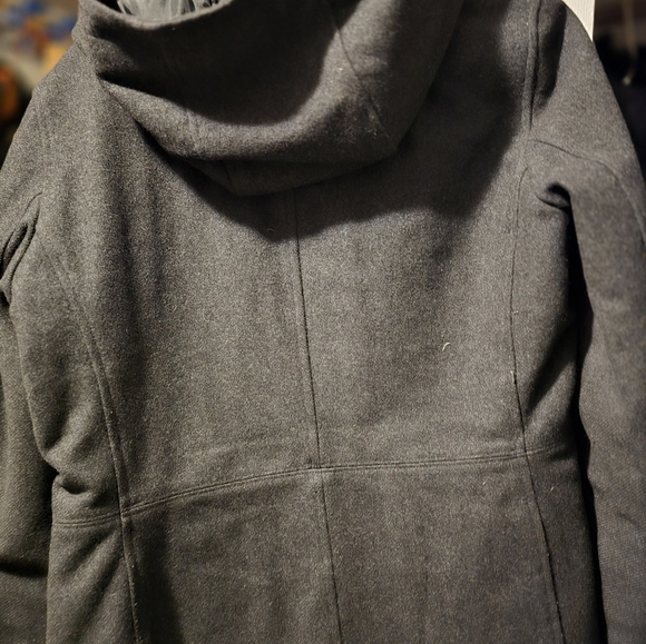 Wool Coat - Picture 2 of 2